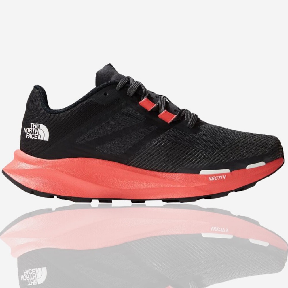 The North Face women’s VECTIV Eminus Trail Running Shoe